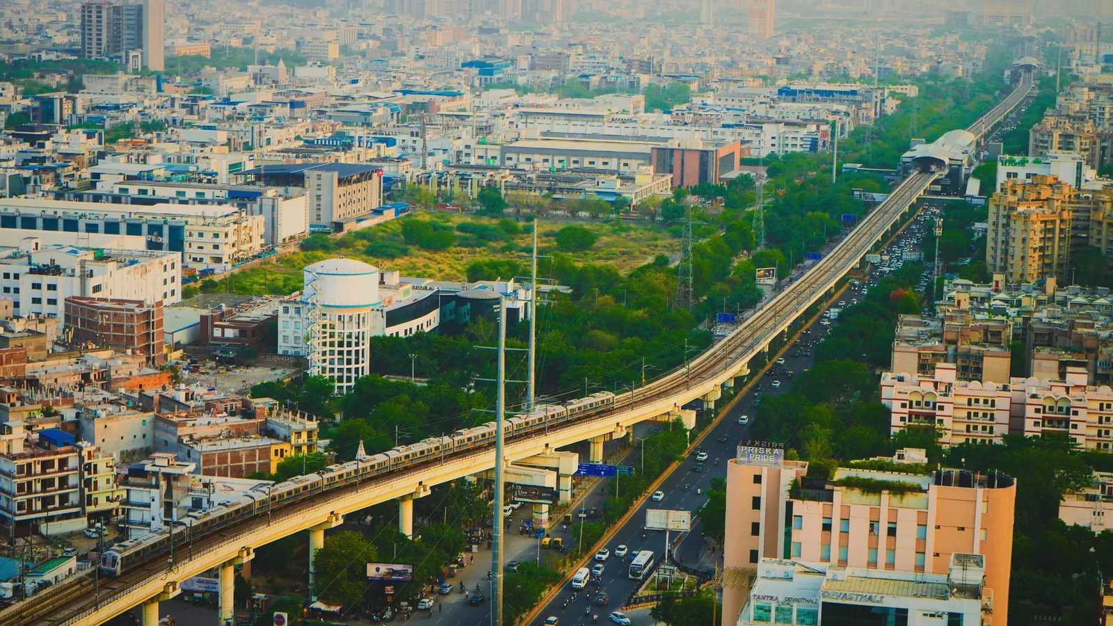 INDIEN · Vernetzte Metropolregionen · Foto: Pexels